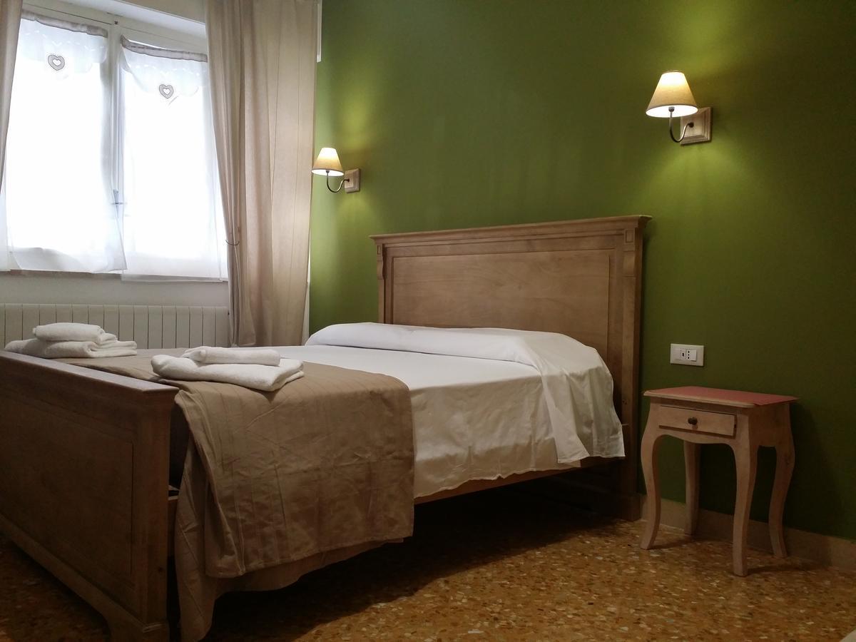 パレルモ Piazza Marina Bed & Breakfast エクステリア 写真